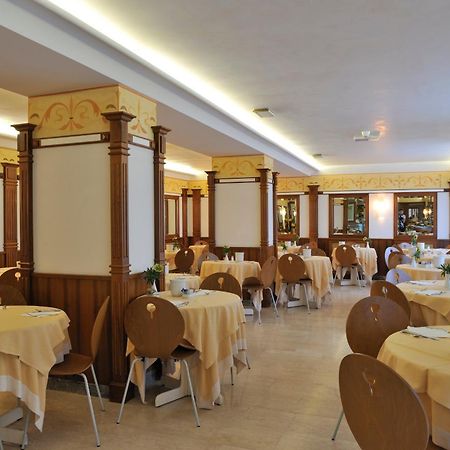Hotel Miramare Линьяно-Саббьядоро Экстерьер фото