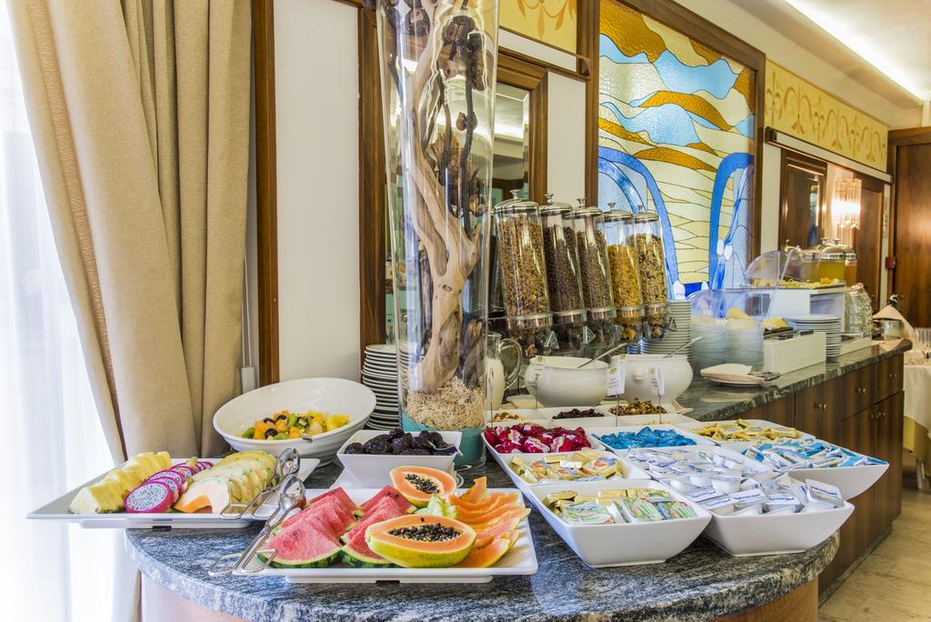 Hotel Miramare Линьяно-Саббьядоро Экстерьер фото
