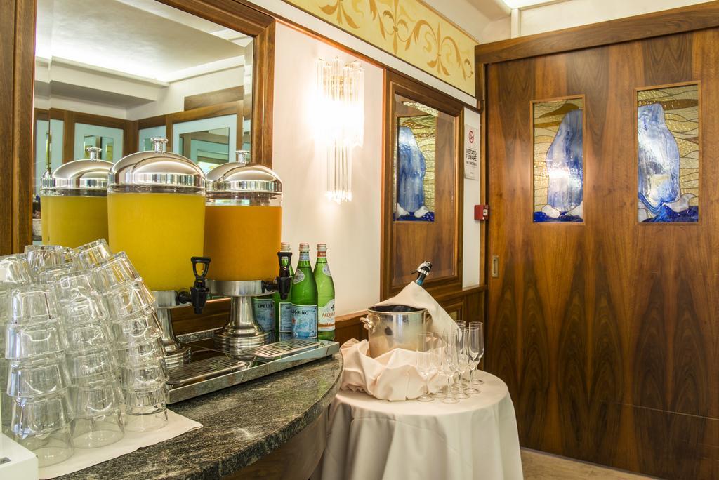Hotel Miramare Линьяно-Саббьядоро Экстерьер фото