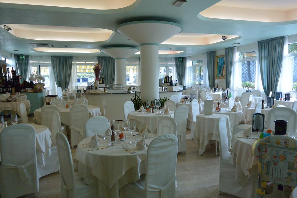 Hotel Miramare Линьяно-Саббьядоро Экстерьер фото